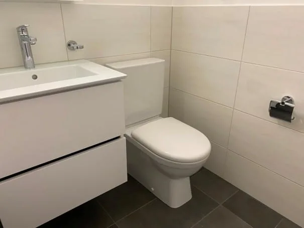 Casa con 8 unità in vendita a Fahrwangen