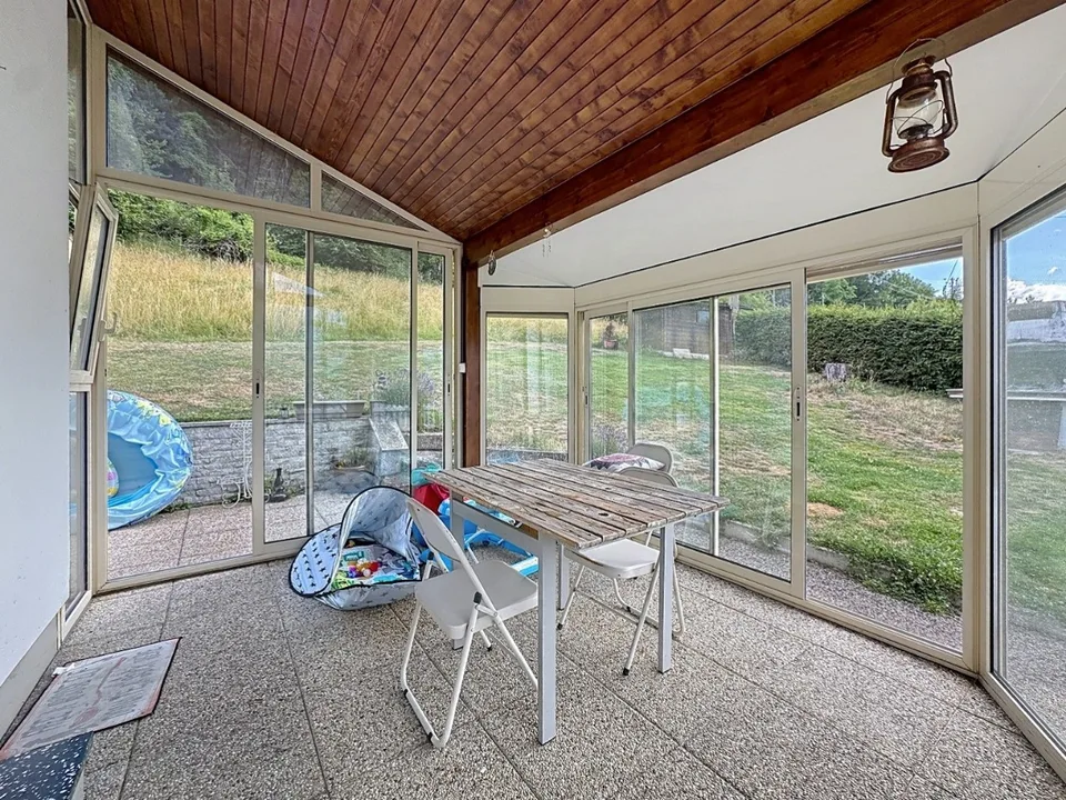 Sion, Villa mit 5.5 Zimmern von 197m2 in den Höhen von Bramois, inmitten der Natur, Garage, überdacht