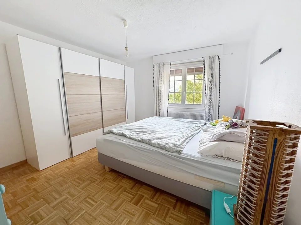 Sion, Villa mit 5.5 Zimmern von 197m2 in den Höhen von Bramois, inmitten der Natur, Garage, überdacht