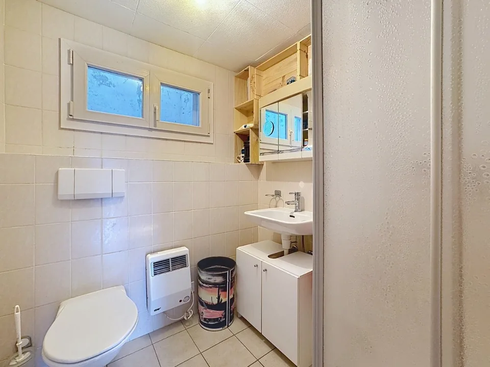 Sion, Villa mit 5.5 Zimmern von 197m2 in den Höhen von Bramois, inmitten der Natur, Garage, überdacht