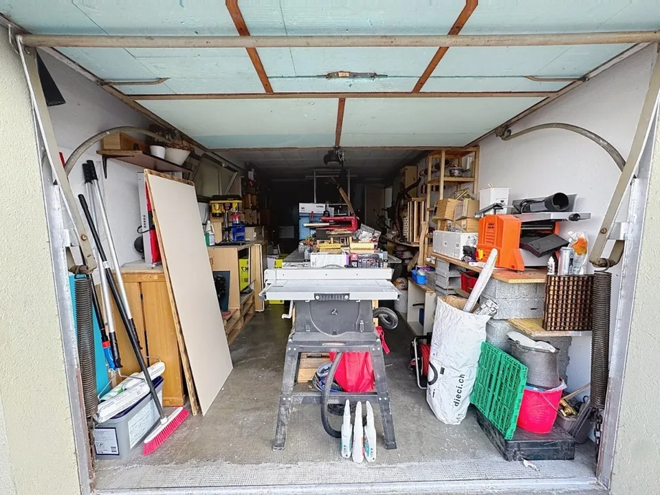 Sion, Villa mit 5.5 Zimmern von 197m2 in den Höhen von Bramois, inmitten der Natur, Garage, überdacht