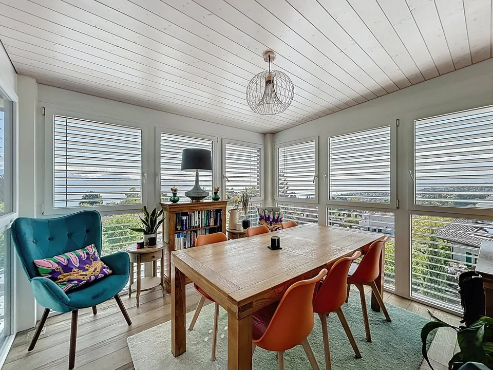 4,5-Zimmer-Wohnung mit Seeblick in Lutry