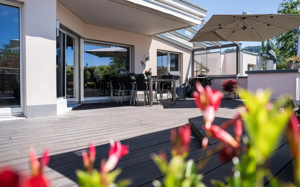 Penthouse-Traum mit Einfamilienhaus-Feeling & grosser Terrasse