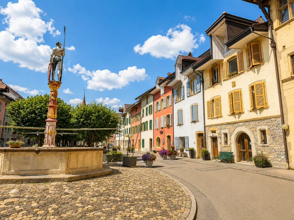 Superbe duplex avec terrasse et cheminée au c?ur du Bourg du Landeron