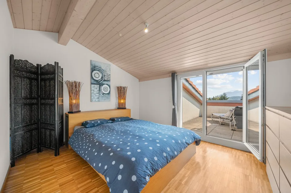 Beautiful semi-detached house with 5.5 rooms - Located 5 minutes walk from amenities and transport
