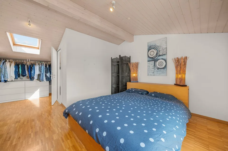 Beautiful semi-detached house with 5.5 rooms - Located 5 minutes walk from amenities and transport