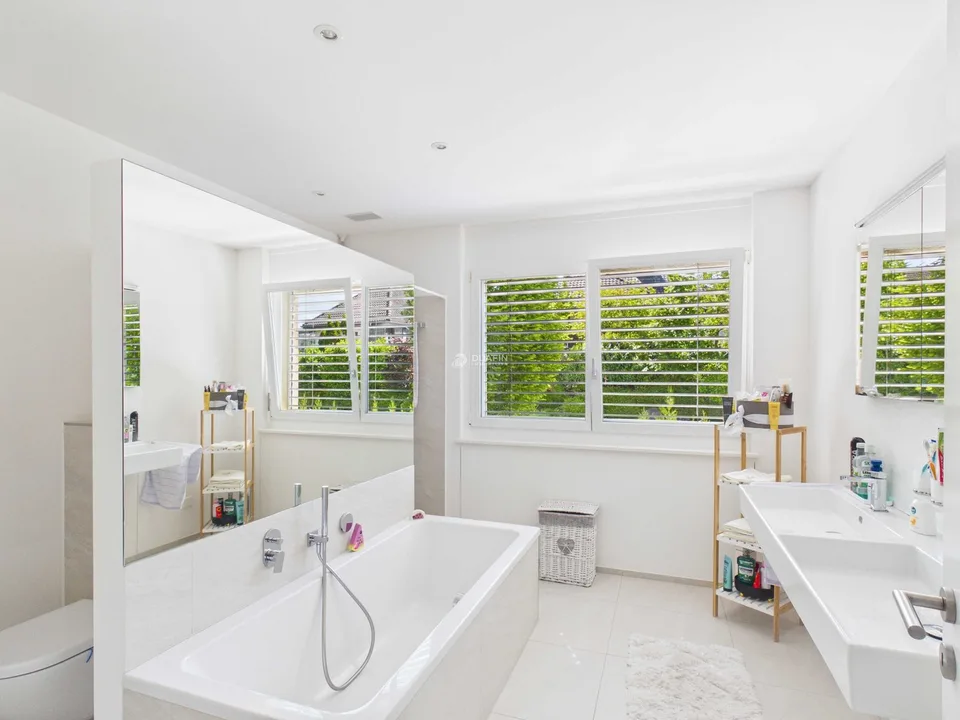 Maison familiale de 5,5 pièces avec jardin - moderne et centrale à Stetten