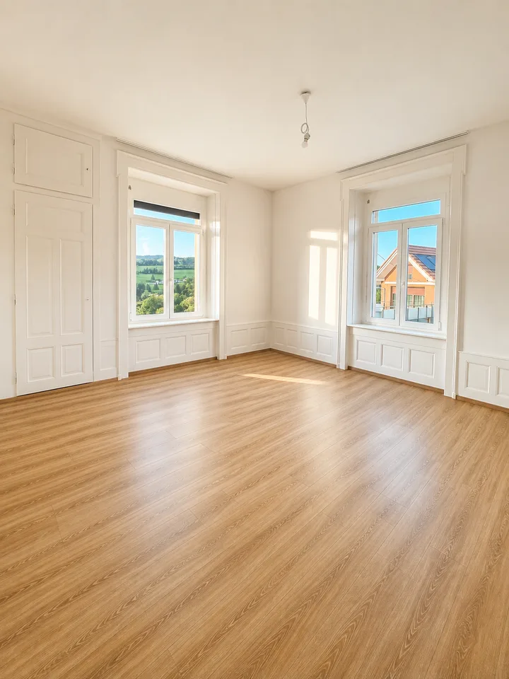 Con balcone e vista sul lago in una villa ristrutturata