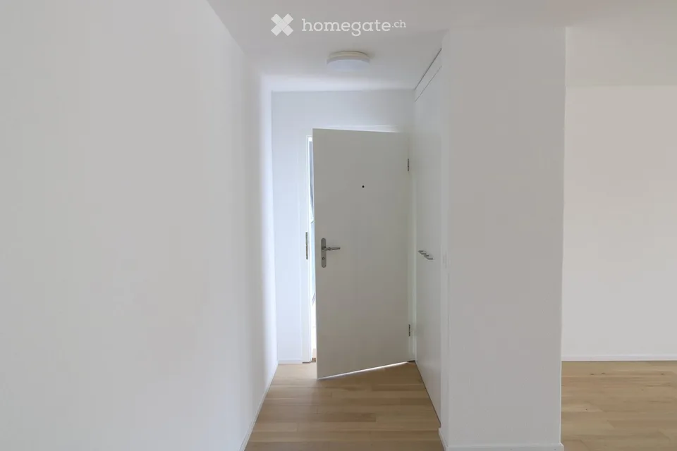 Schöne 3.5-Zimmer-Dachwohnung im Herzen von Reinach AG