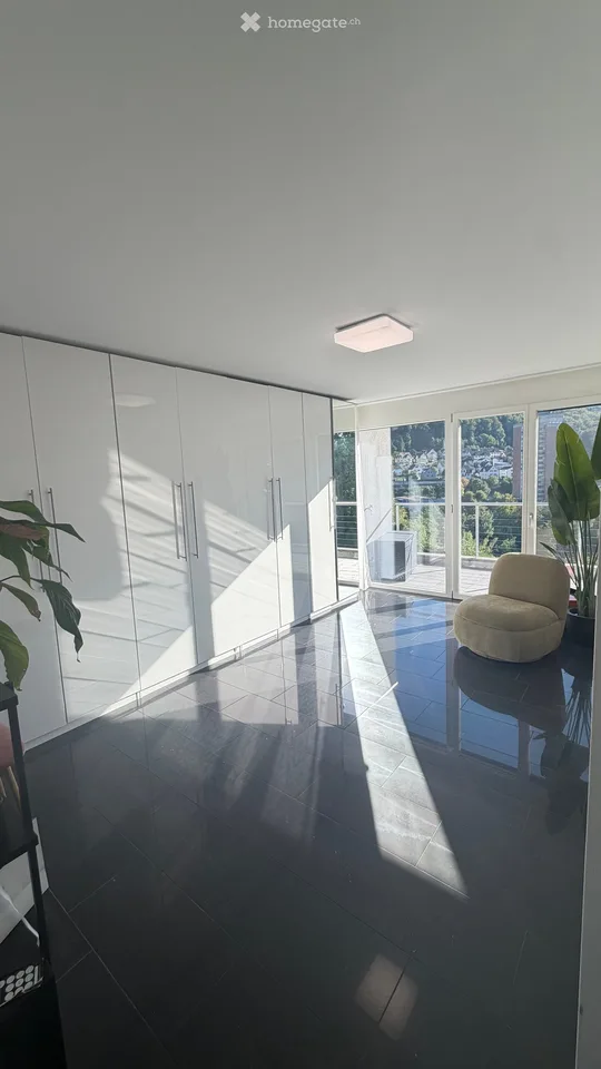Helle 4.5-Zimmer-Terrassenwohnung mit Panoramablick bei Baden AG