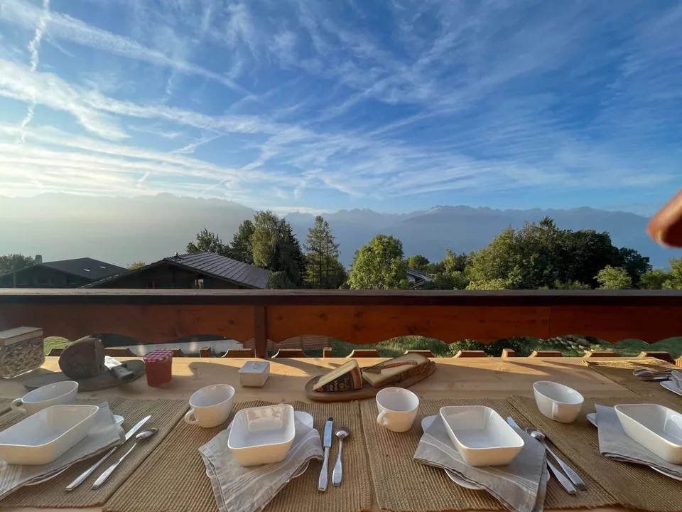 Vacation Rental: Alpazur-Combles Apartment