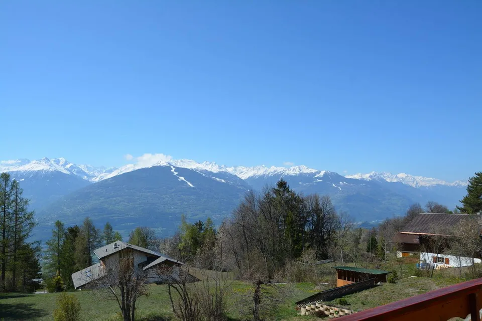 Vacation Rental: Alpazur-Combles Apartment