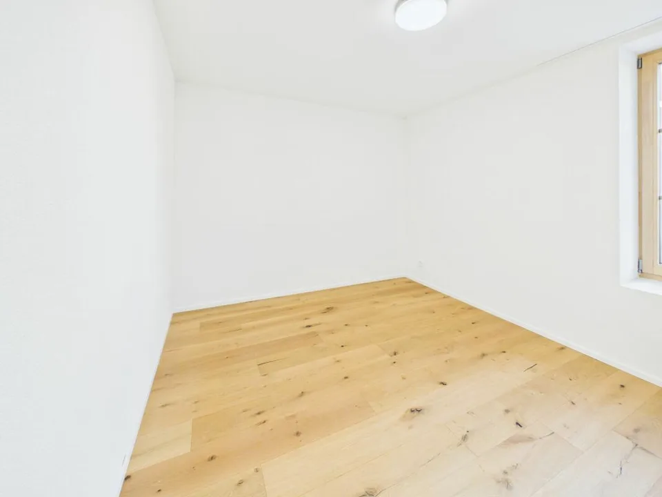 Charming 2.5-room apartment in a quiet location in Hofstetten-Flüh