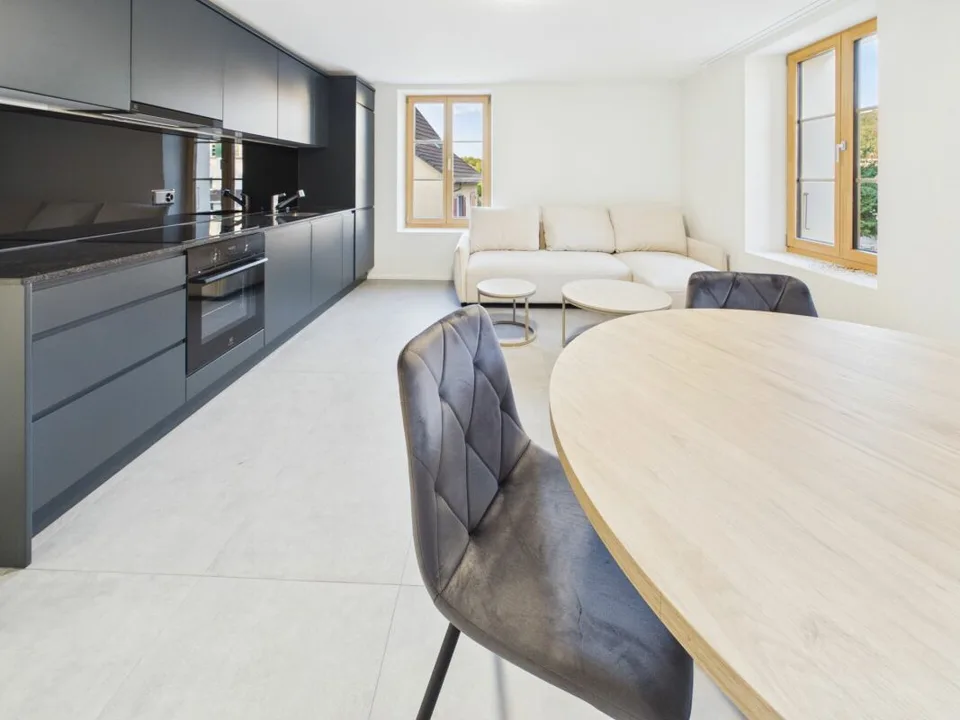 Charming 2.5-room apartment in a quiet location in Hofstetten-Flüh