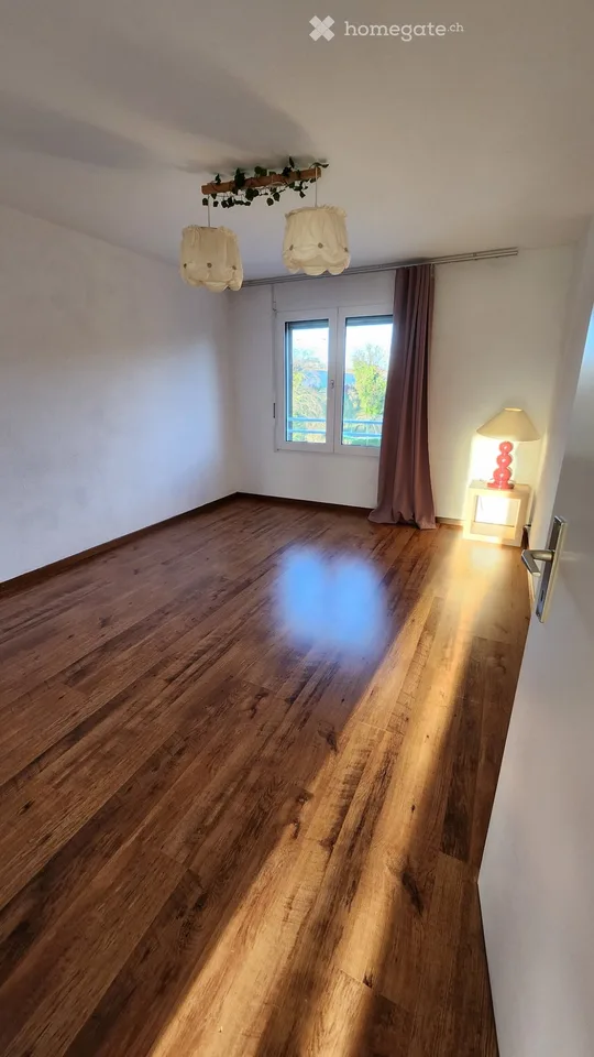 Helles 3,5-Zimmer-Wohnung, nahe dem See