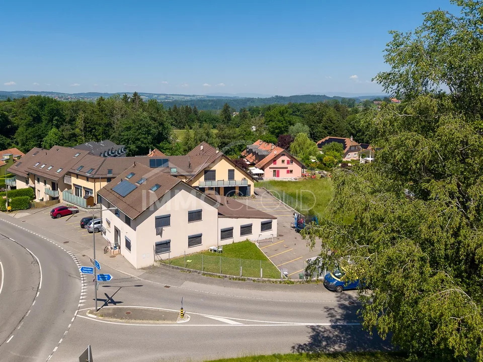 Renoviertes Mietshaus mit Entwicklungspotenzial