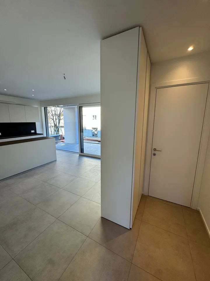 SOFORT BEZUGSFERIG - LETZTE VERFÜGBARKEIT - MODERNES DUPLEX MIT PRIVATGARTEN