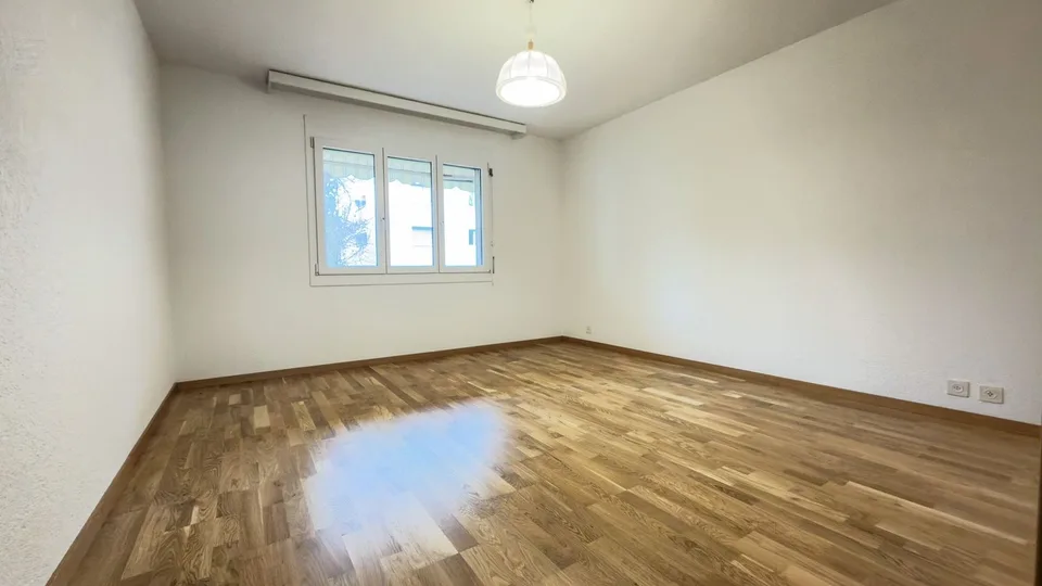 4.5-room apartment in Kirchberg - sunny, central for sale