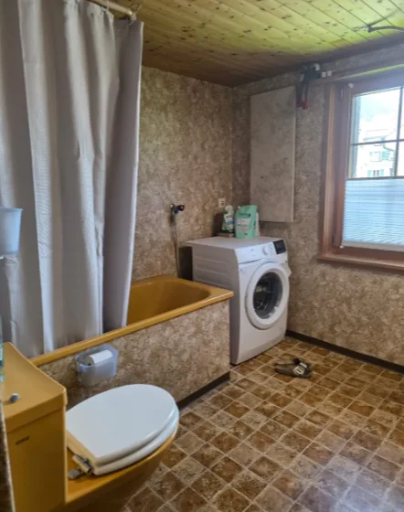 320 anni di casa – adesso la tua? Casa a schiera, 5 locali, Luchsingen GL
