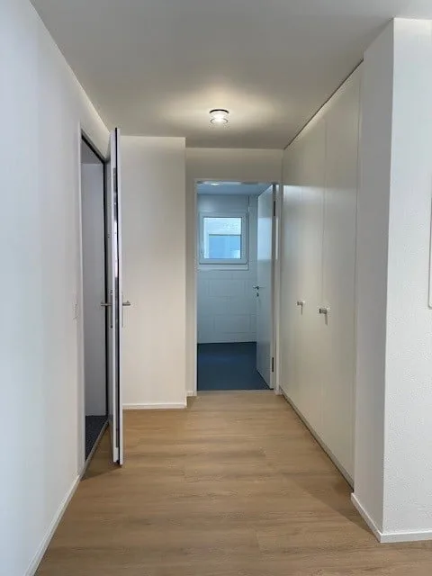 Appartement moderne 3.5 pièces avec balcon à Zürich-Altstetten