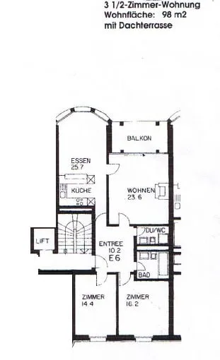 3.5 room apartment, 2nd (top) floor with 51 m² rooftop terrace and parking space