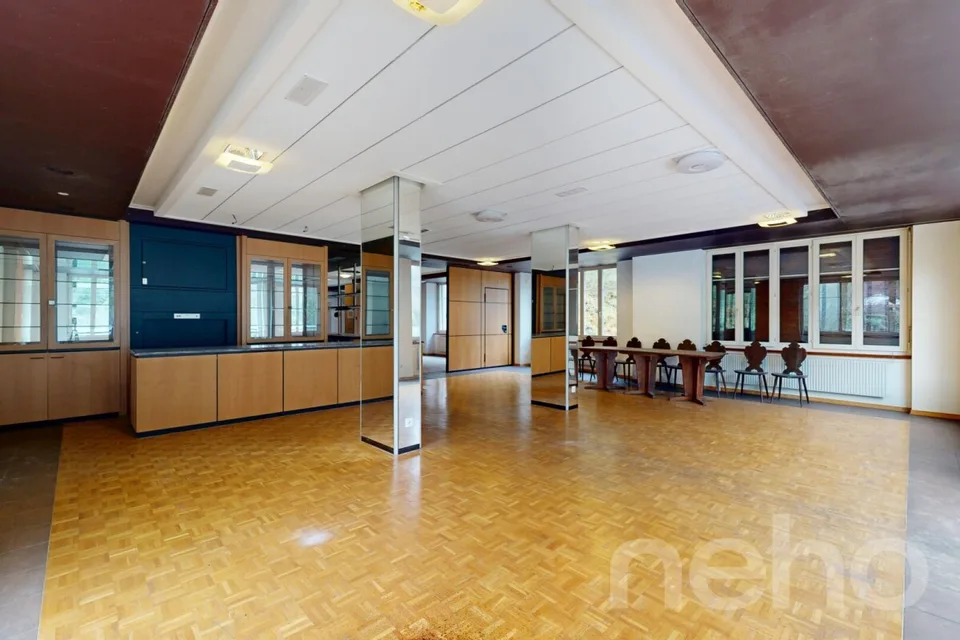 OPPORTUNITÉ RARE : RÉVEILLEZ LA LÉGENDE DE LA MAISON MONSIEUR