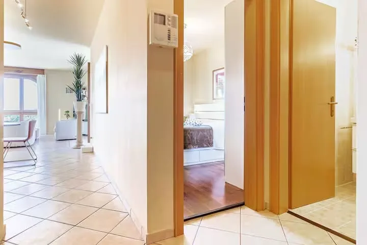 2.5-Zimmer Terrassenwohnung mit Seesicht in Ruvigliana kaufen