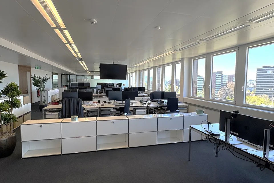 Erstklassige Bürofläche mit bester Aussicht und Komfort - Mieten im Dienstleistungs-Park Prisma