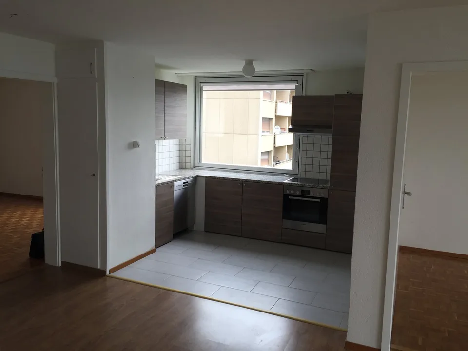 Wohnung mit 3 Zimmern und Seeblick in Neuchâtel
