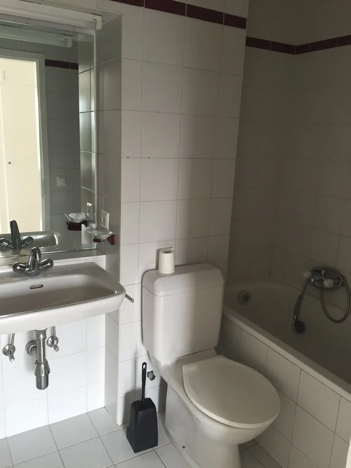 Wohnung mit 3 Zimmern und Seeblick in Neuchâtel