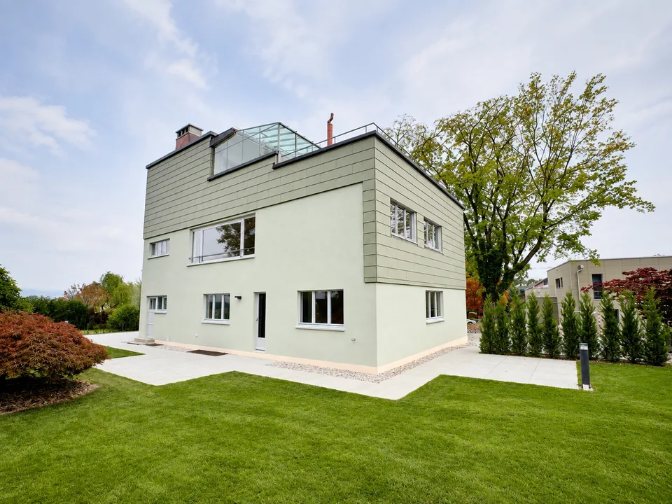 Duplex avec terrasse sur le toit et jardin privatif de 670m2