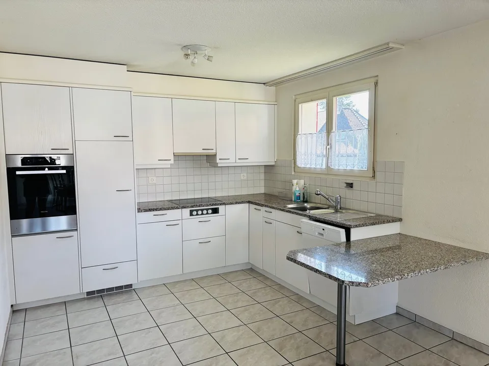 Appartamento di 4,5 locali in una casa multifamiliare ben curata