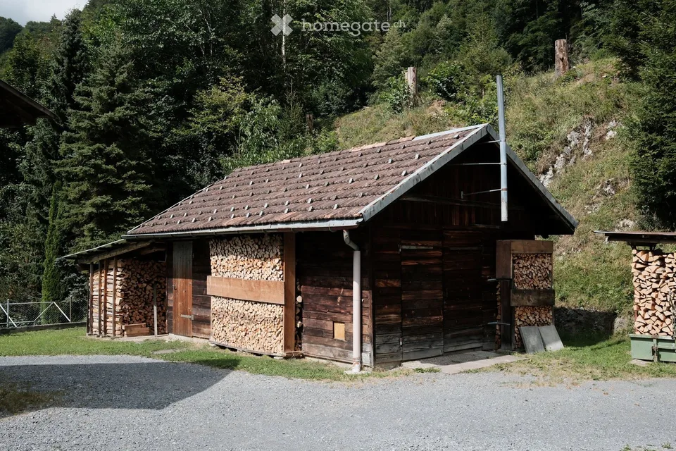 Ehem. Oberländer Bauernhaus mit Potential – Foto 3 von 9