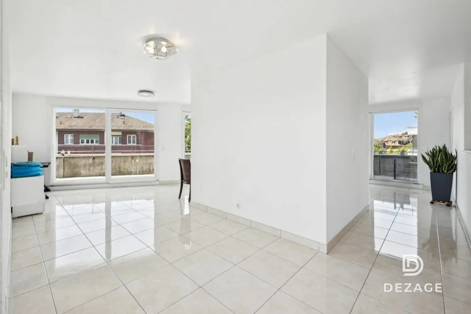 Magnifique attique-duplex de 165 m² avec terrasse entre Lausanne et Pully, proche de toutes les commodités
