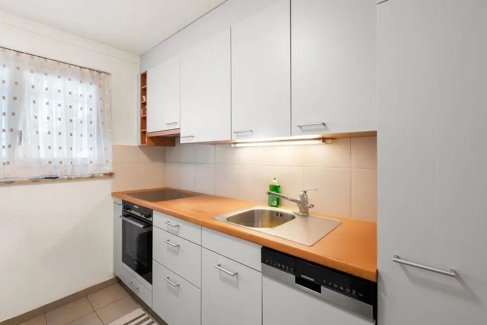 Stylish 2.5 room apartment in central location of Adliswil