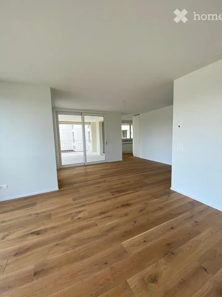 Eglispark: Luxuriöse 4.5-Zi.-Wohnung mit herrlicher Weitsicht