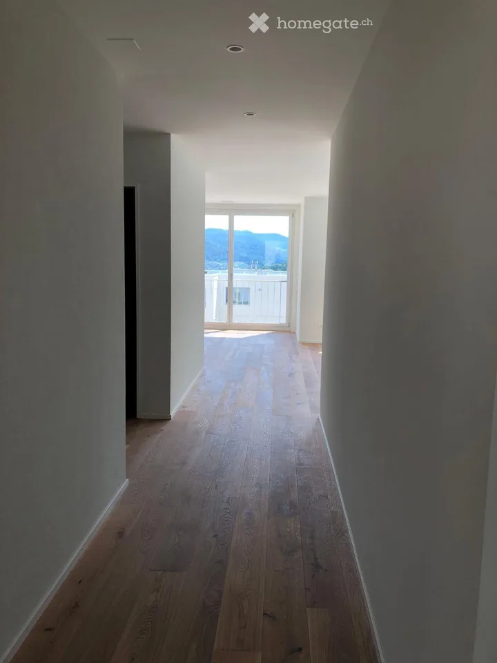 Eglispark: Luxuriöse 4.5-Zi.-Wohnung mit herrlicher Weitsicht