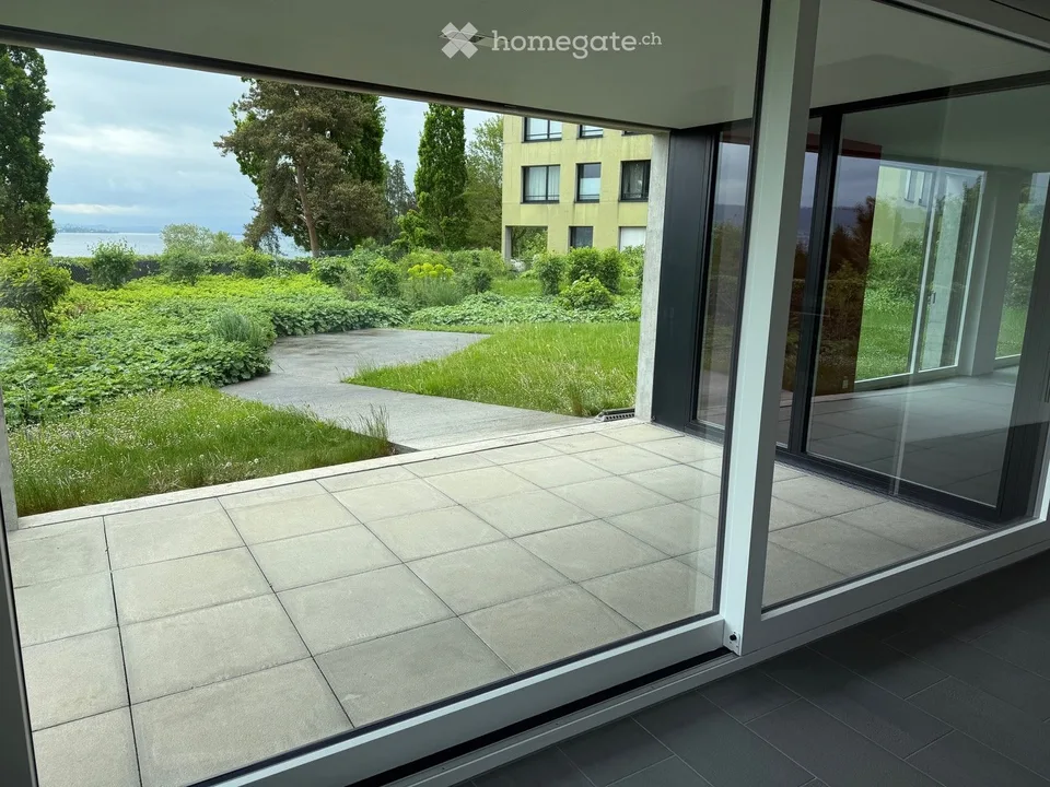 MODERNE 3.5-ZIMMER-WOHNUNG MIT TERASSE & SEEBLICK IN WÄDENSWIL– VERFÜGBAR AB OKTOBER 2026