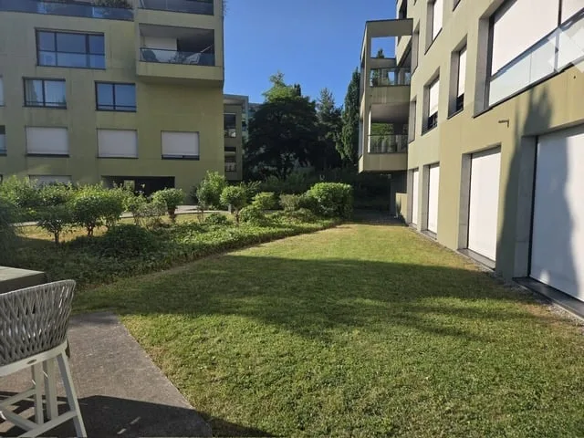 MODERNE 3.5-ZIMMER-WOHNUNG MIT TERASSE & SEEBLICK IN WÄDENSWIL– VERFÜGBAR AB OKTOBER 2026
