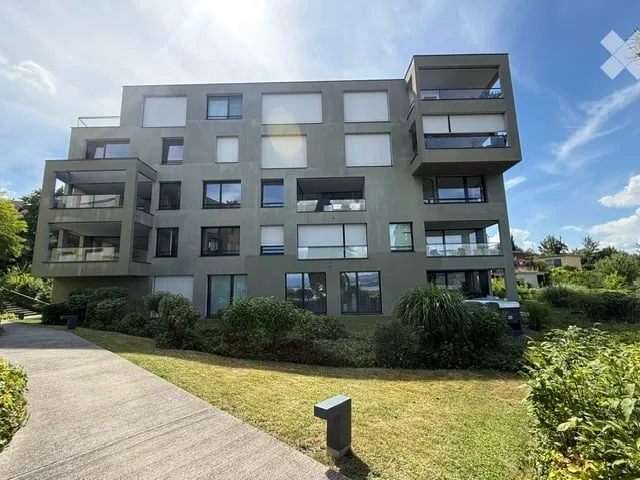 MODERNE 3.5-ZIMMER-WOHNUNG MIT TERASSE & SEEBLICK IN WÄDENSWIL– VERFÜGBAR AB OKTOBER 2026