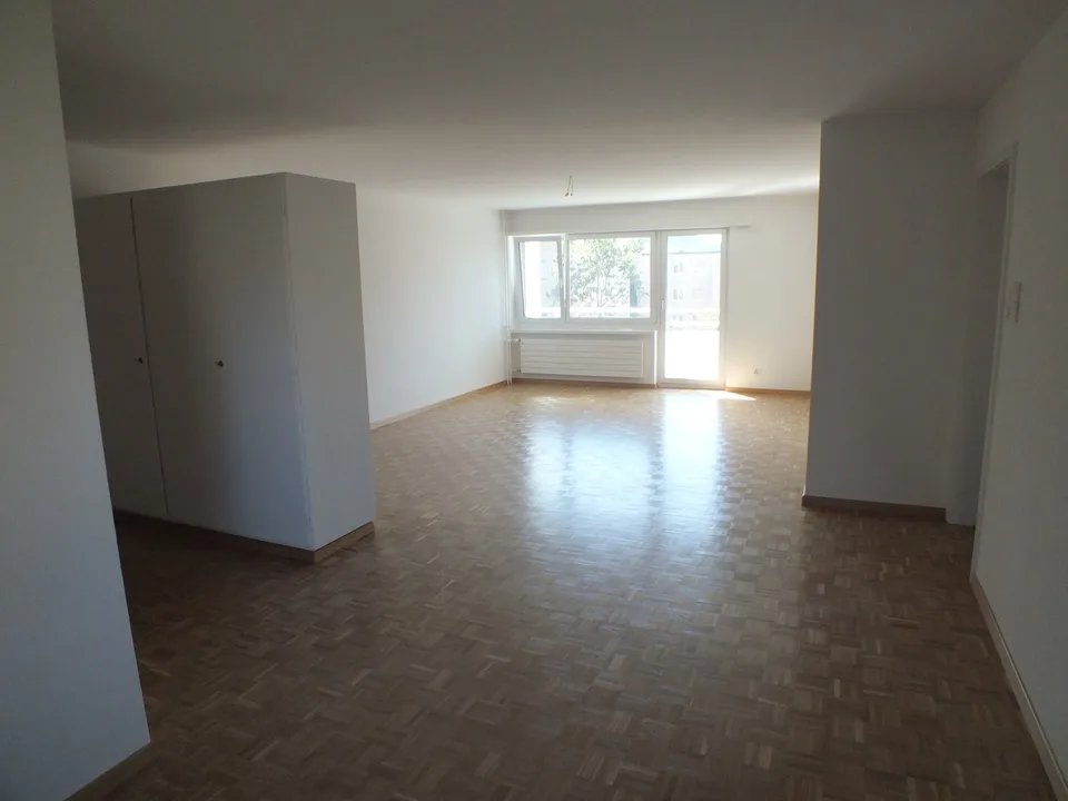 * CHARMANT und GEMÜTLICH *