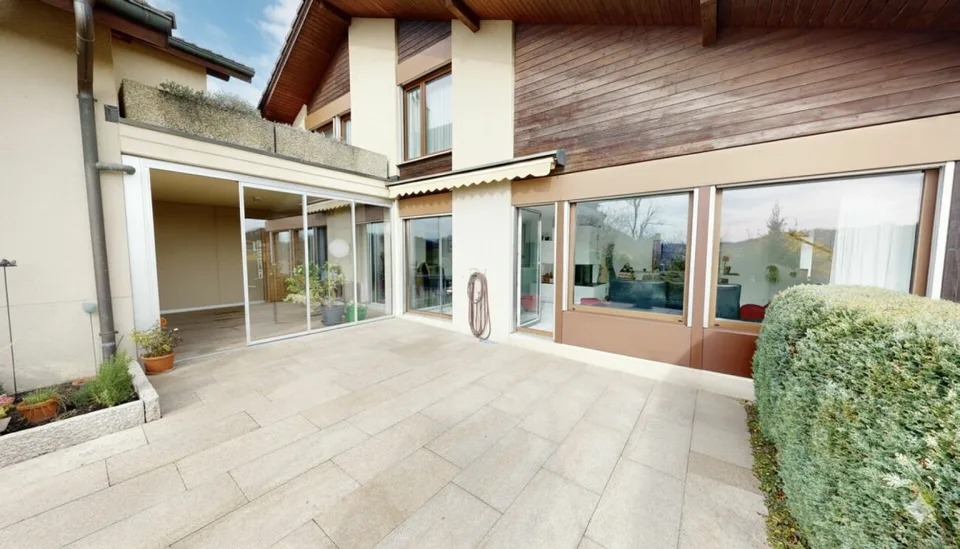 Unique single-family house in Herrenschwanden
