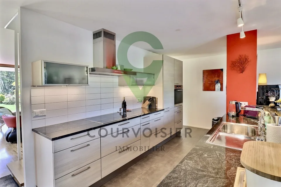 Splendide triplex de 7 pièces avec son espace extérieur privatif
