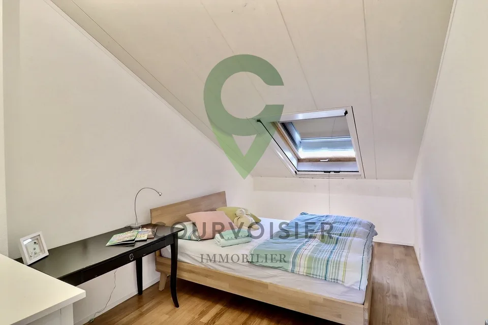 Splendide triplex de 7 pièces avec son espace extérieur privatif