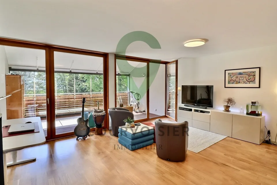 Splendide triplex de 7 pièces avec son espace extérieur privatif