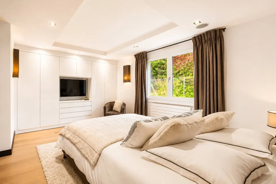 Élégant appartement aux généreux volumes à proximité du lac
