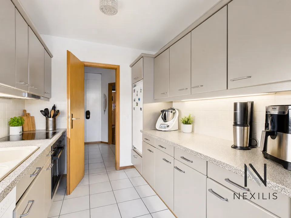 3,5 Zimmer mit Garten, Balkon und 2 Parkplätzen