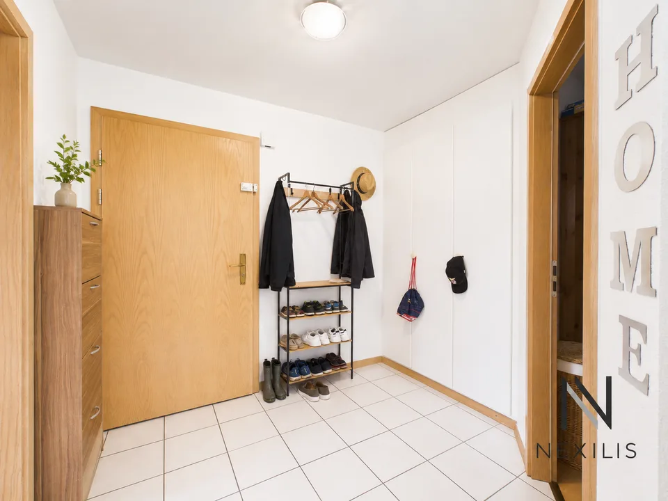 3,5 Zimmer mit Garten, Balkon und 2 Parkplätzen