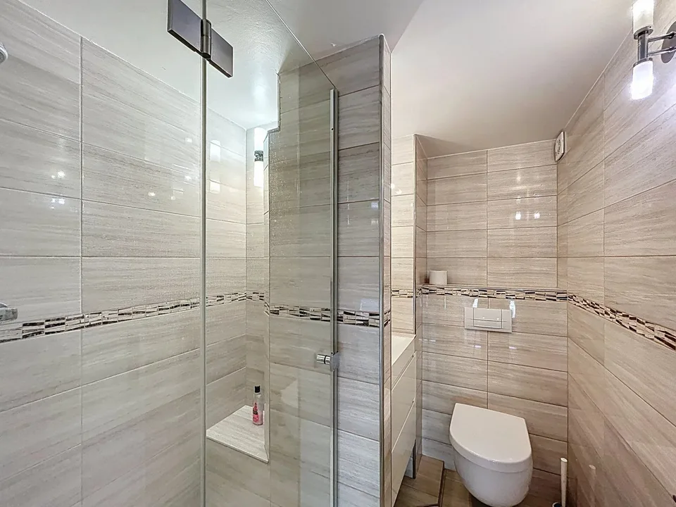Zaubervolle Doppelvilla in La Conversion, Lutry