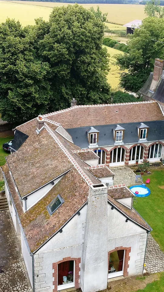 Majestueuse Maison de Caractère de 10 Pièces à Chartres – 315 m²